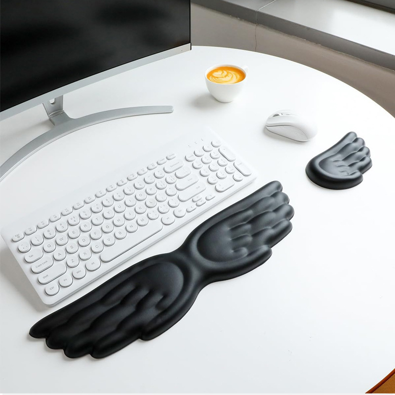 Desk Setup Keyboard - Set Alas Mouse Busa Memori Sayap