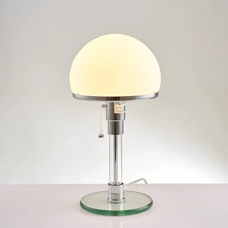 Lampu Meja Putih Desainer Denm - Desk Setup White ulasan dan harga